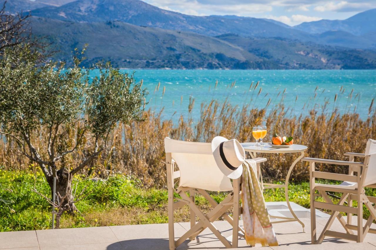 Apollonides Seafront Villa1 Aoede Lixouri Bagian luar foto