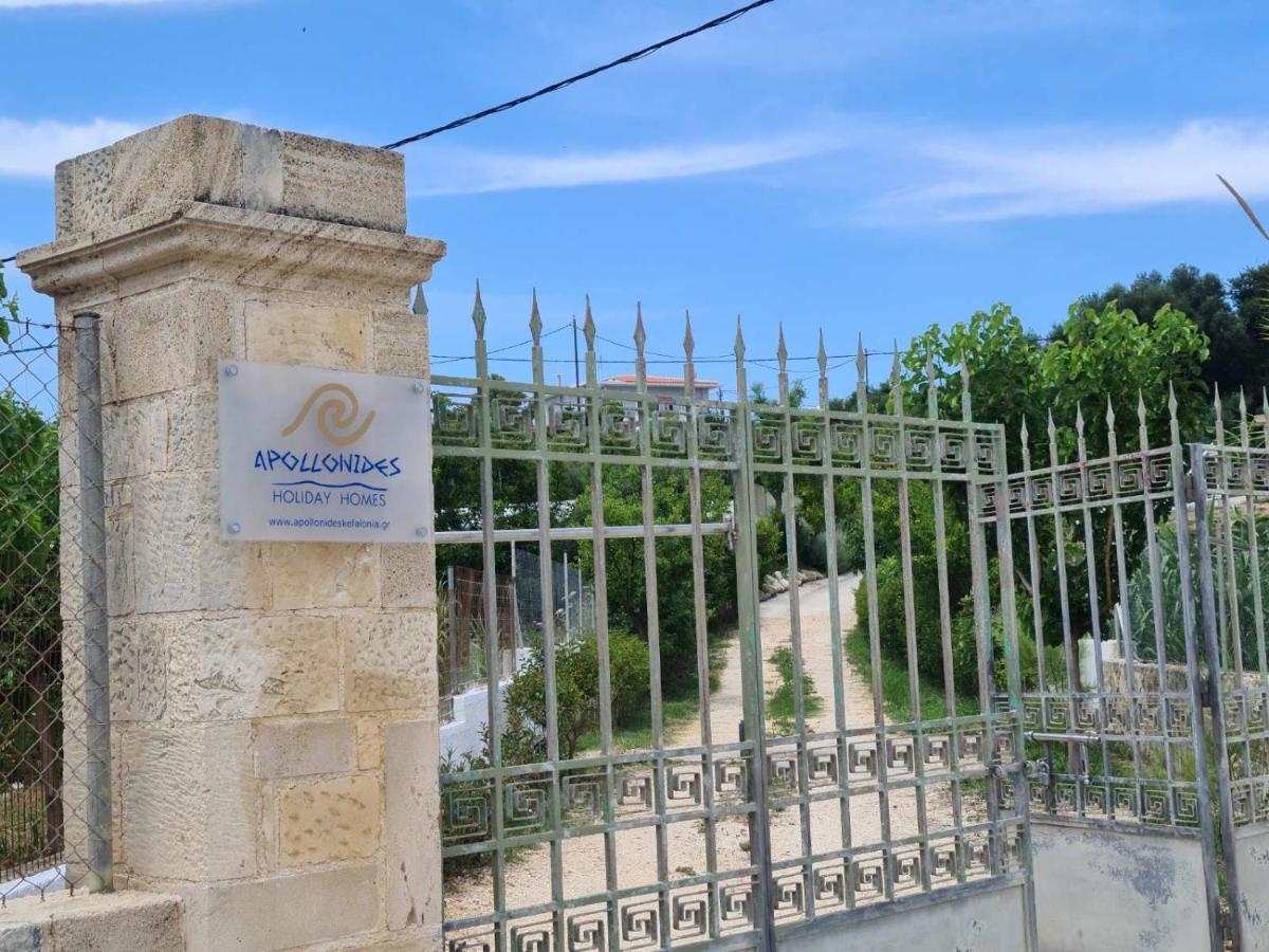 Apollonides Seafront Villa1 Aoede Lixouri Bagian luar foto