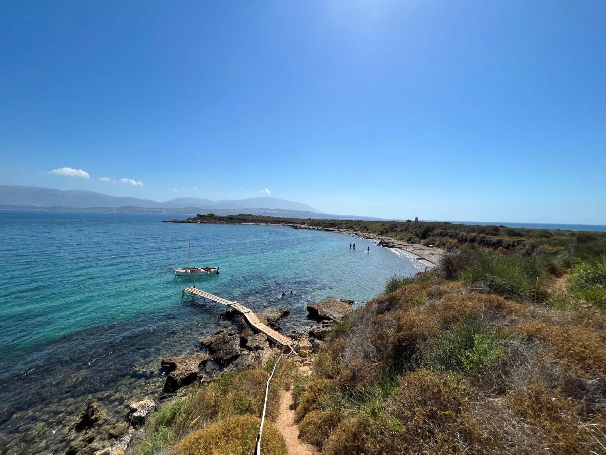 Apollonides Seafront Villa1 Aoede Lixouri Bagian luar foto